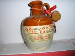 Monks De Luxe Bilha de ceramica