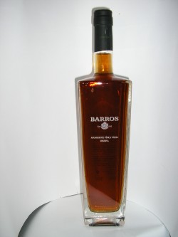 Aguardente Barros